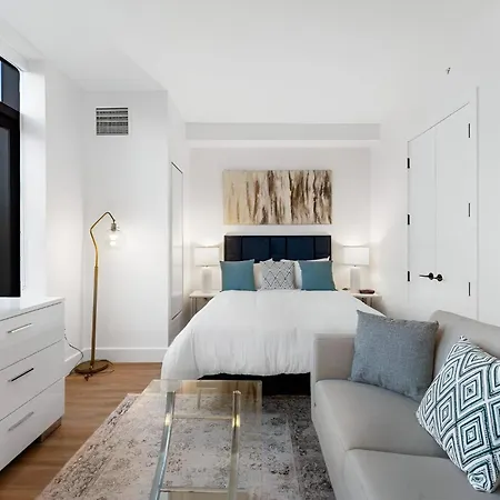 Luxury Meets Comfort Upscale Studio In Brooklyn